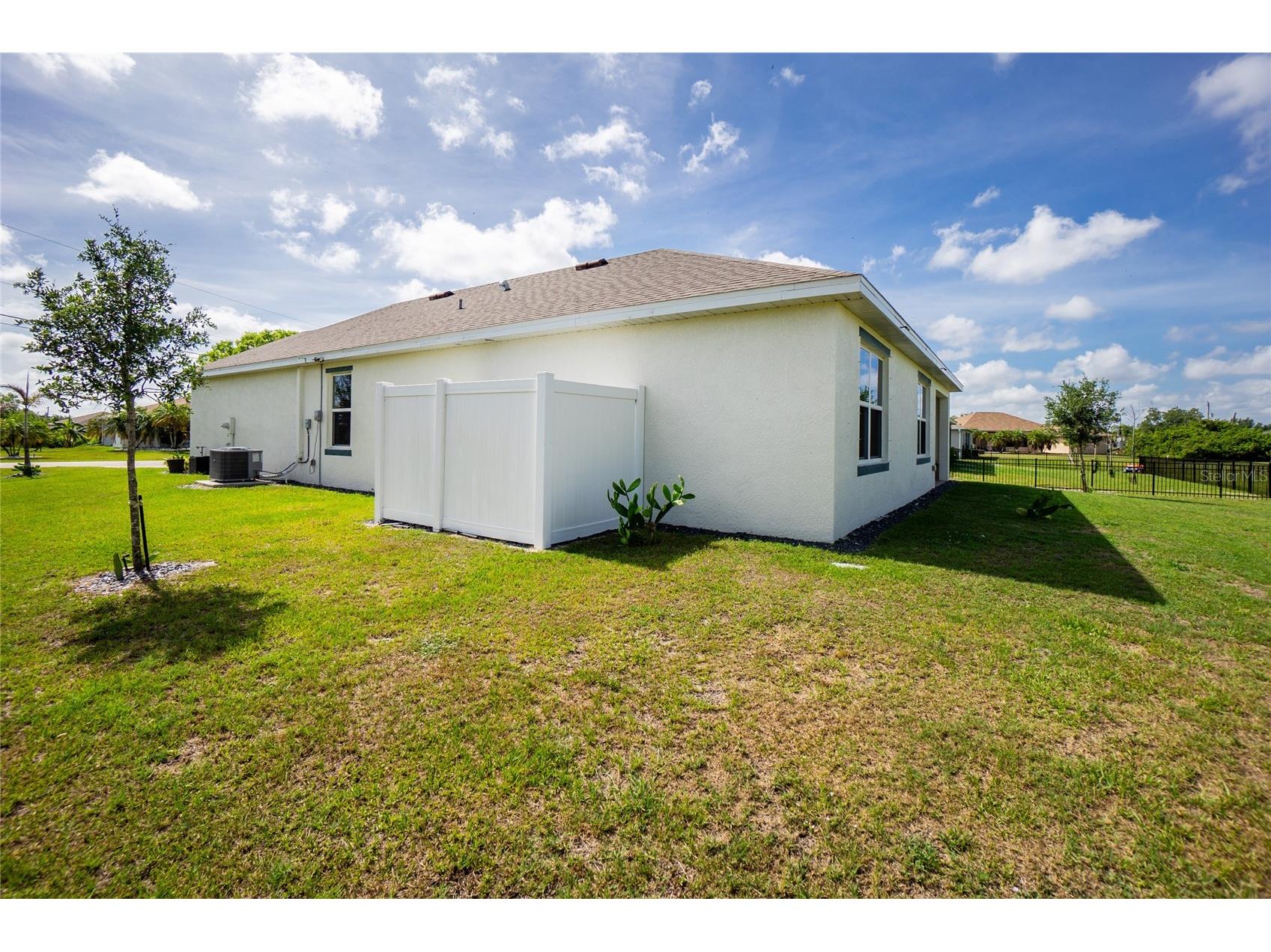 341 Porto Alegre Street Punta Gorda FL 33983 C7525786 image40