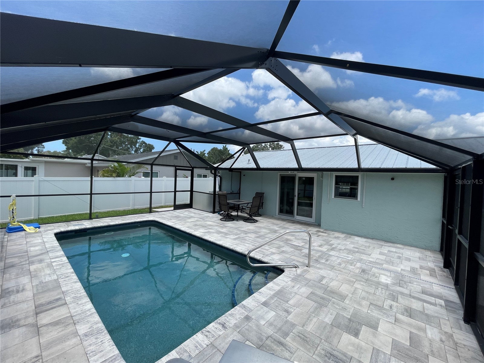 3410 Bay Street Sarasota FL 34237 A4698045 image28