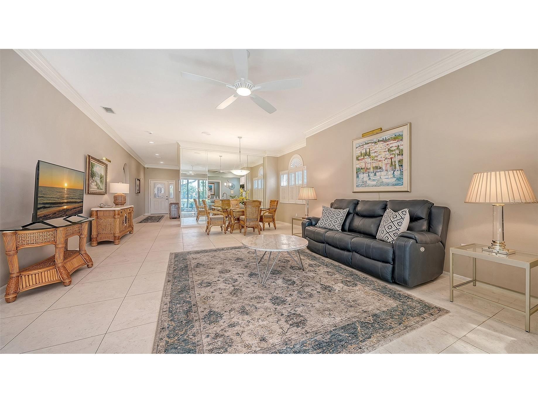 3410 Chelmsford Court #3 Sarasota FL 34235 A4686671 image17