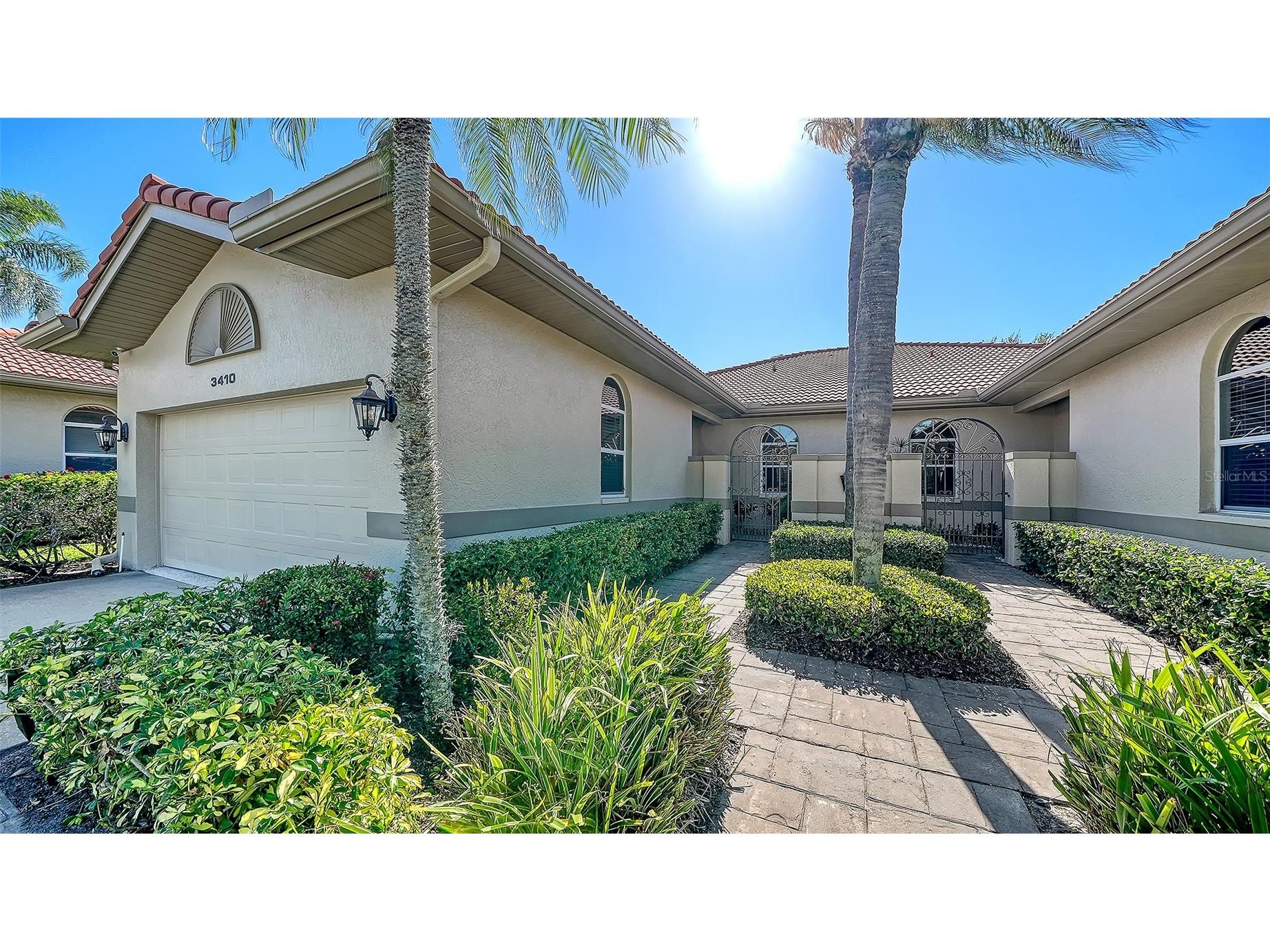 3410 Chelmsford Court #3 Sarasota FL 34235 A4686671 image3