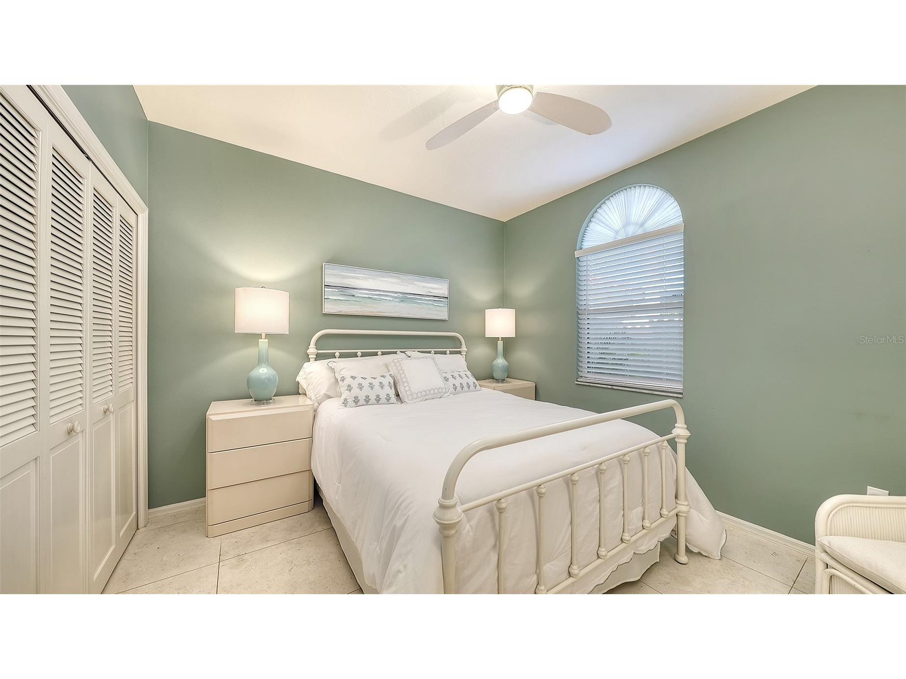3410 Chelmsford Court #3 Sarasota FL 34235 A4686671 image38