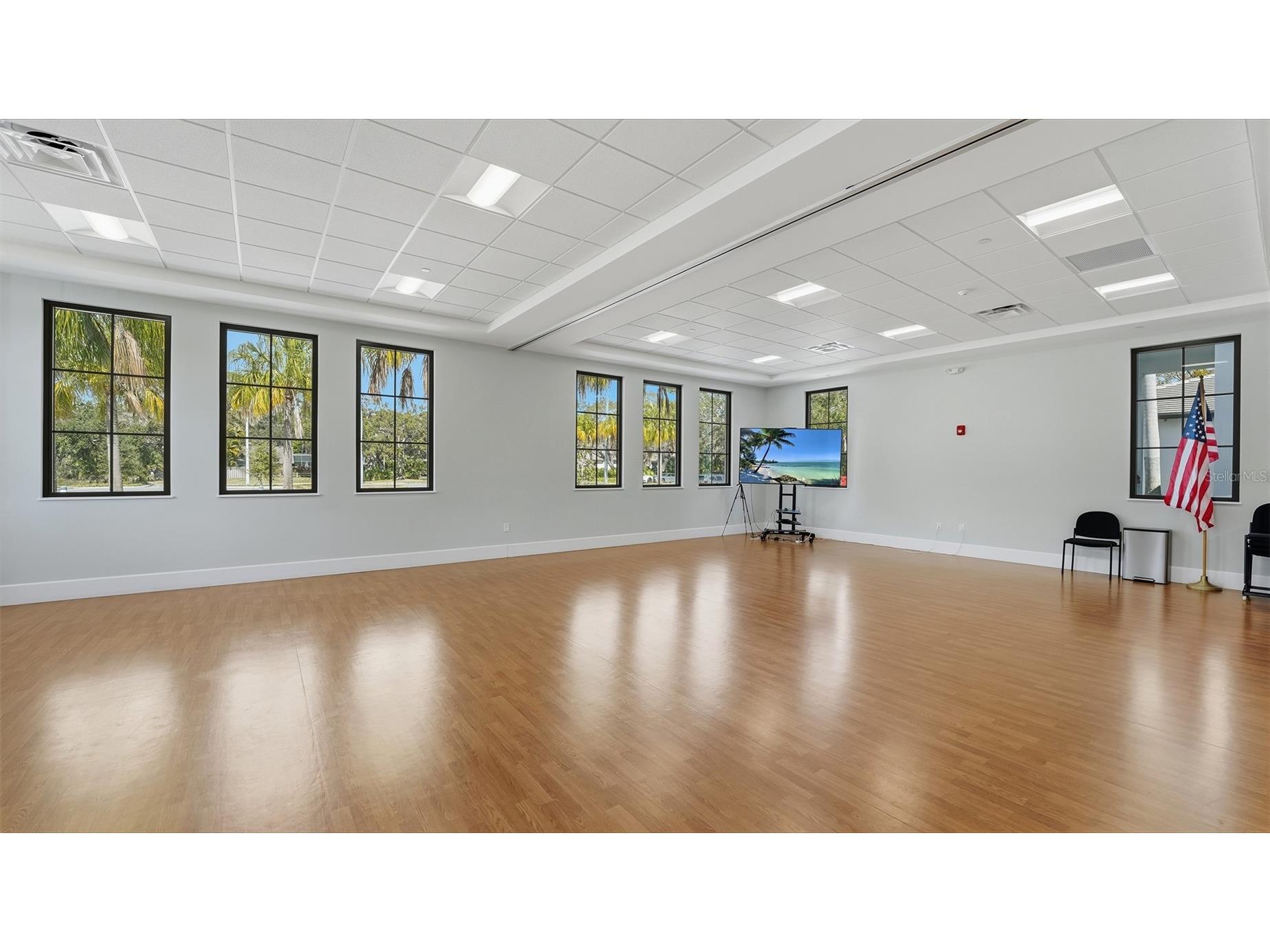 3410 Chelmsford Court #3 Sarasota FL 34235 A4686671 image67