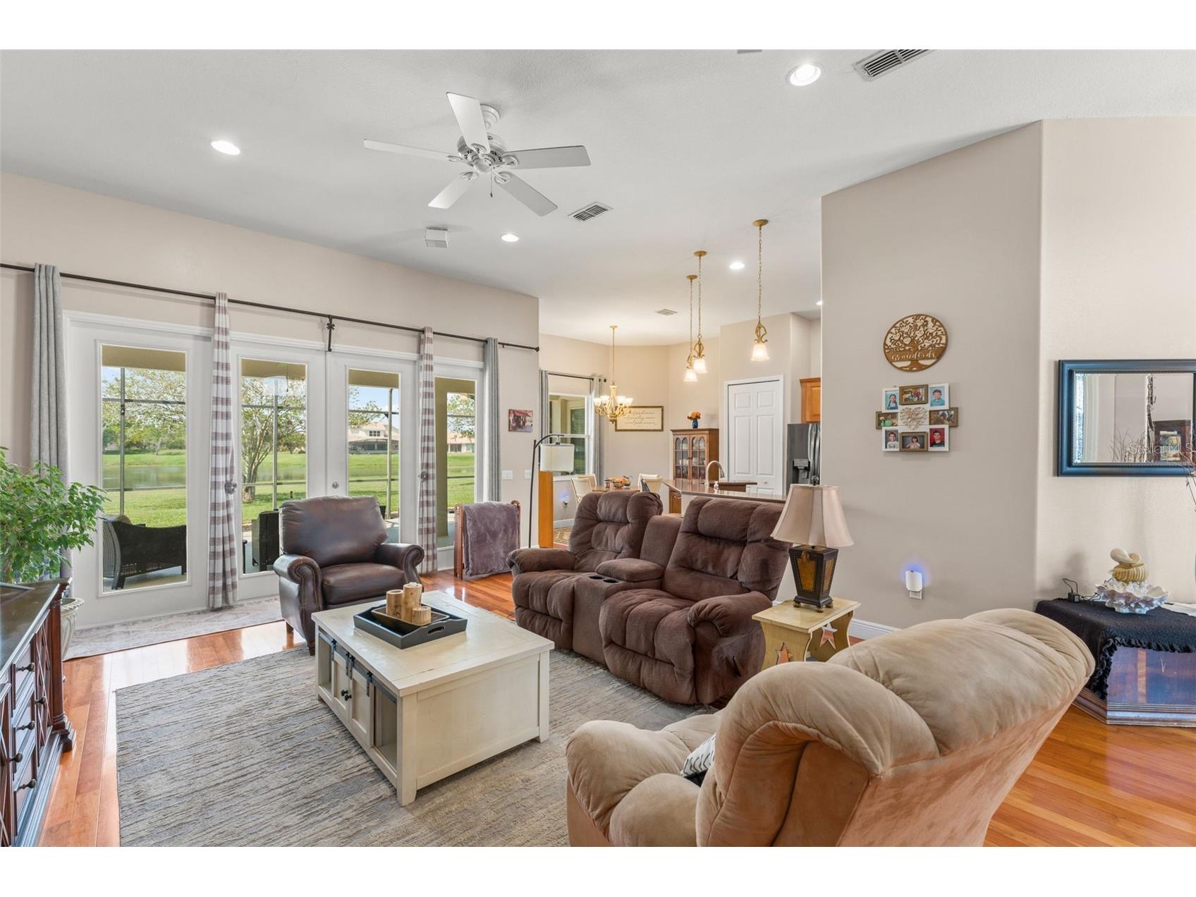 3410 Oakmont Court Kissimmee FL 34746 O6393204 image43