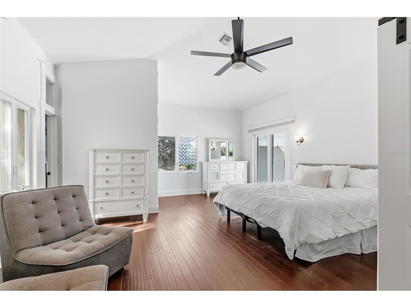 3410 S School Avenue Sarasota FL 34239 A4671779 image20