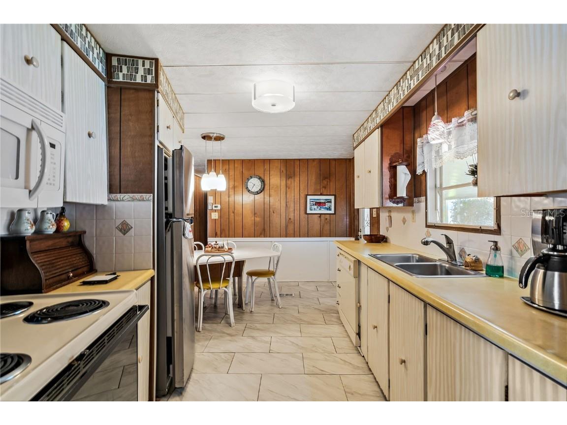 3410 Spanish Oak Terrace Sarasota FL 34237 A4622186 image18