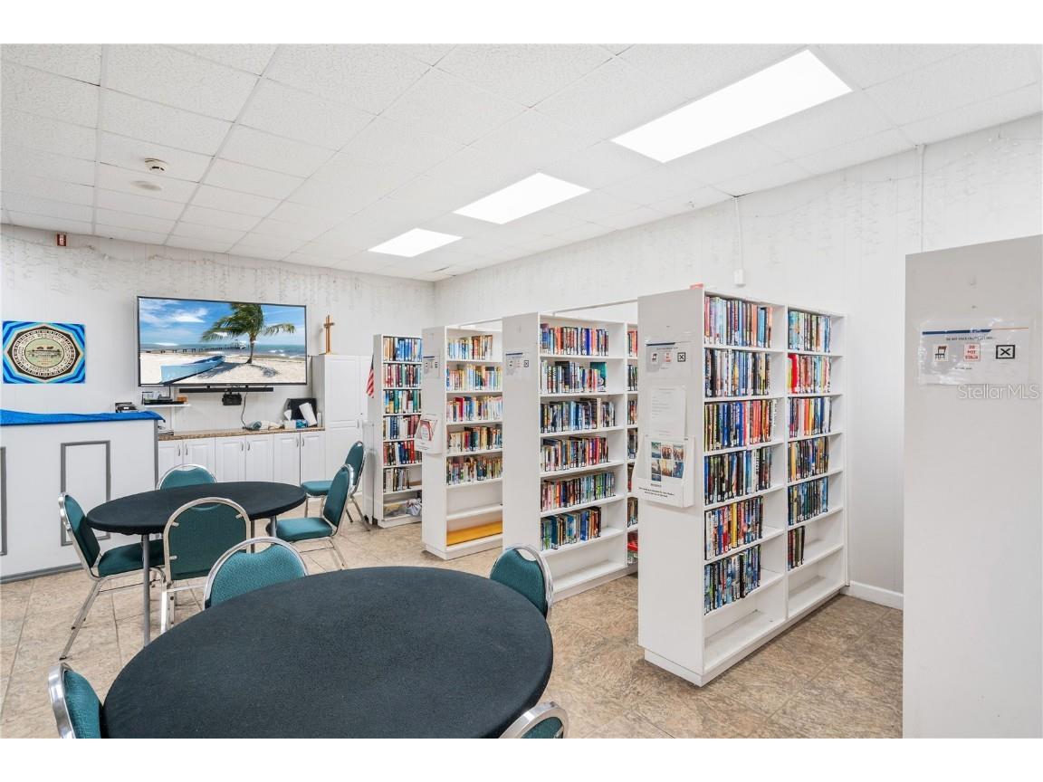 3410 Spanish Oak Terrace Sarasota FL 34237 A4622186 image45