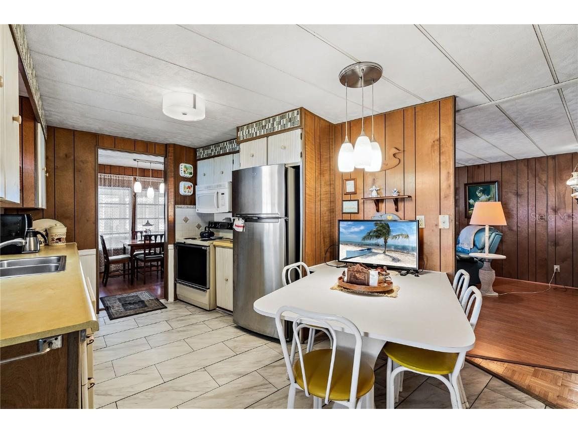 3410 Spanish Oak Terrace Sarasota FL 34237 A4622186 image5