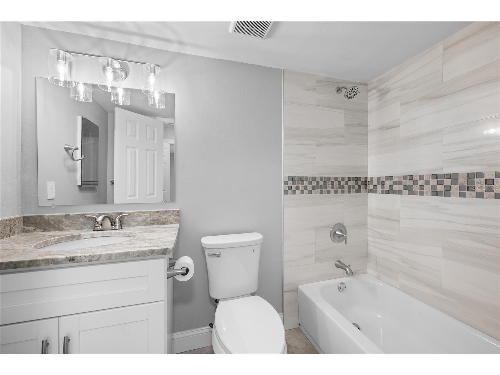 3411 Clark Road #112 Sarasota FL 34231 A4689174 image15