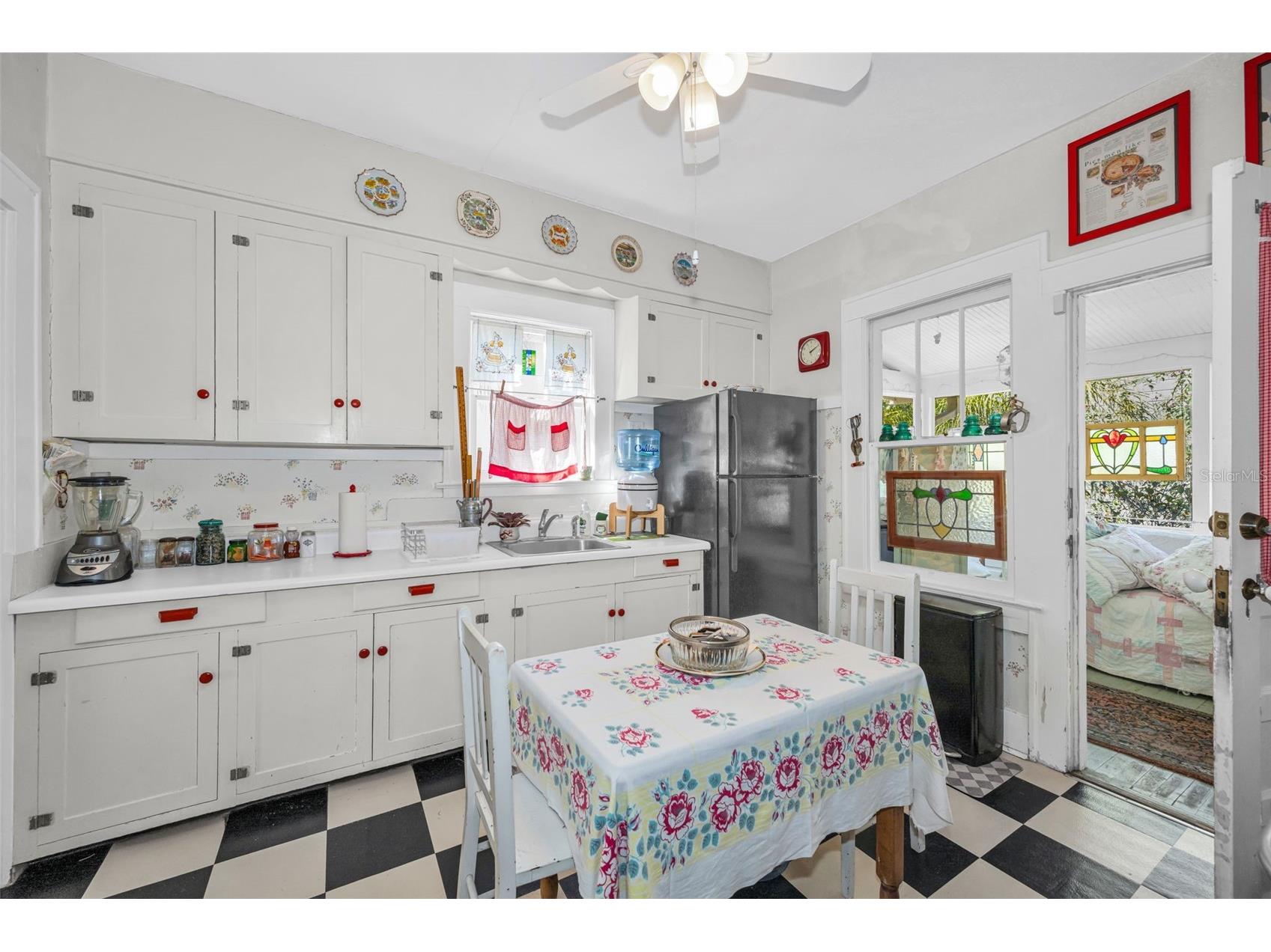 3411 W Bay Avenue Tampa FL 33611 TB8473278 image26