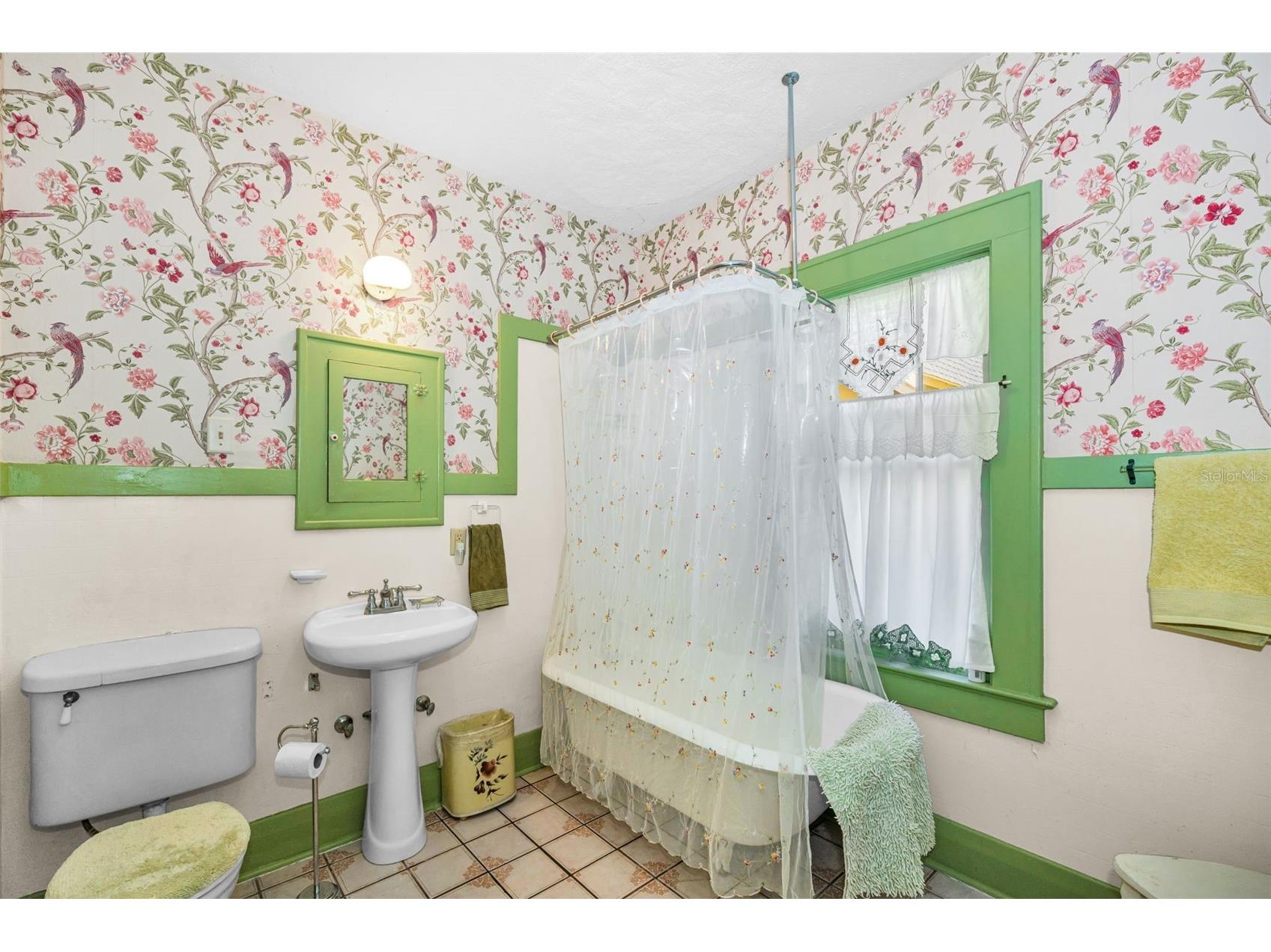 3411 W Bay Avenue Tampa FL 33611 TB8473278 image31