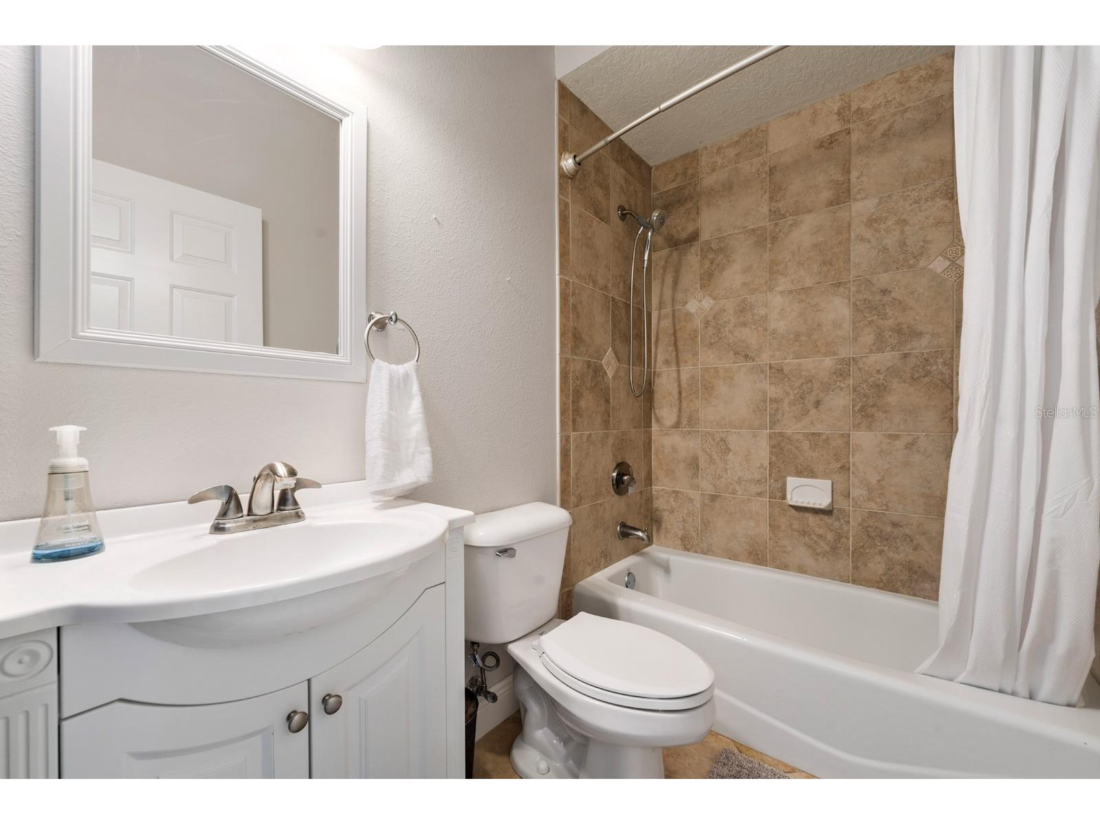 3411 W North B Street Tampa FL 33609 TB8527660 image17