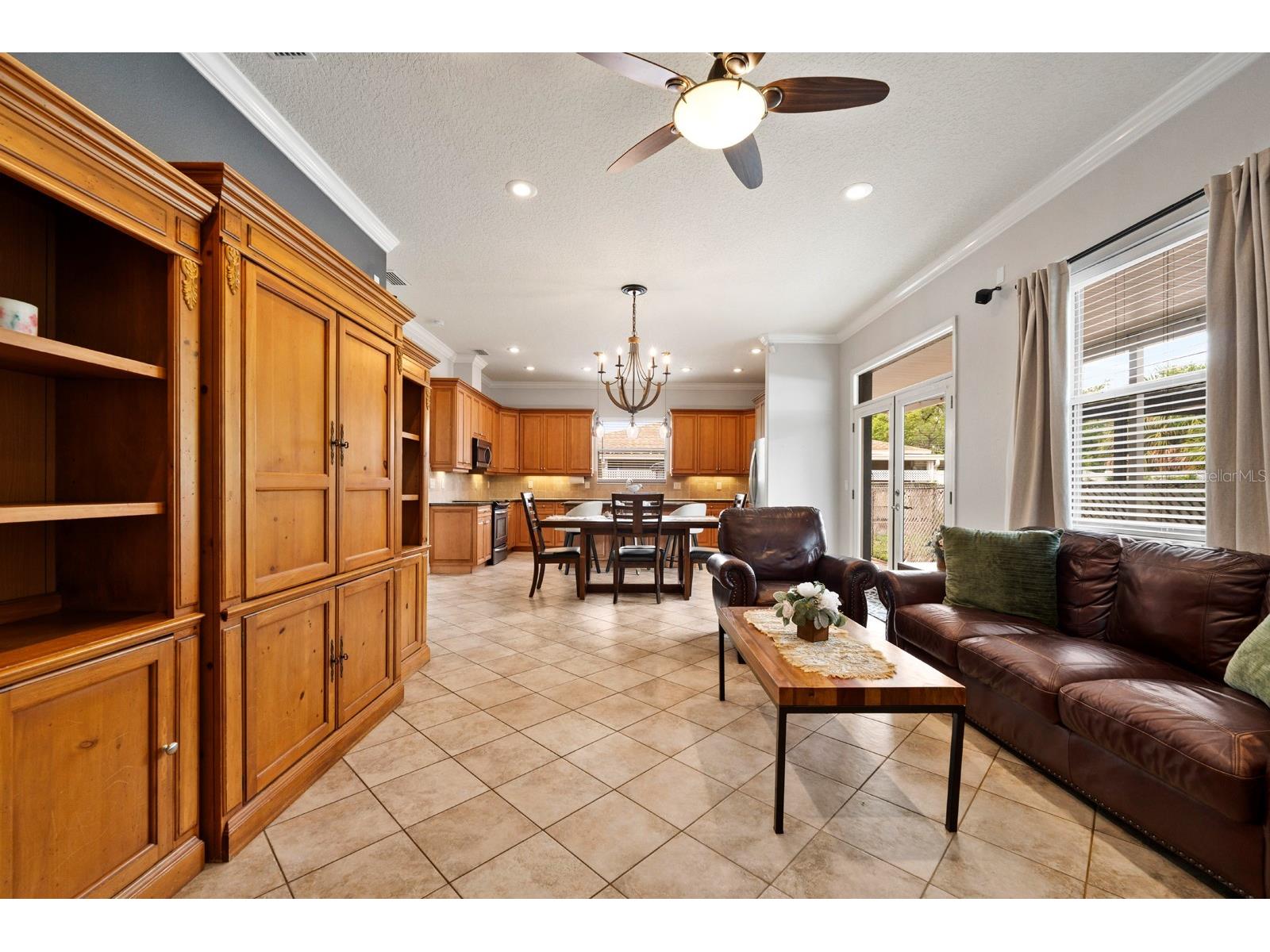 3411 W North B Street Tampa FL 33609 TB8527660 image7