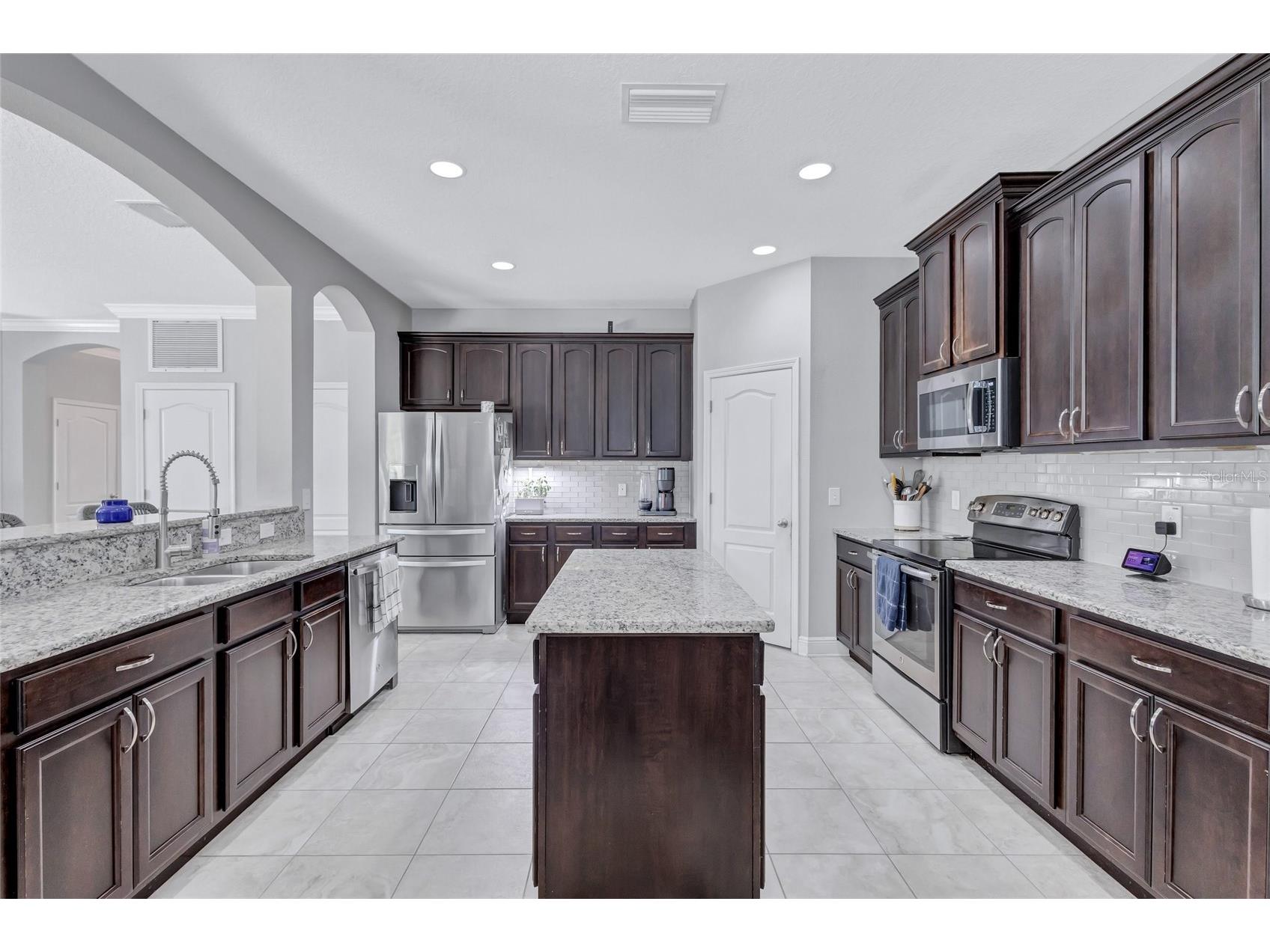 3412 W Cass Street Tampa FL 33609 TB8476362 image13