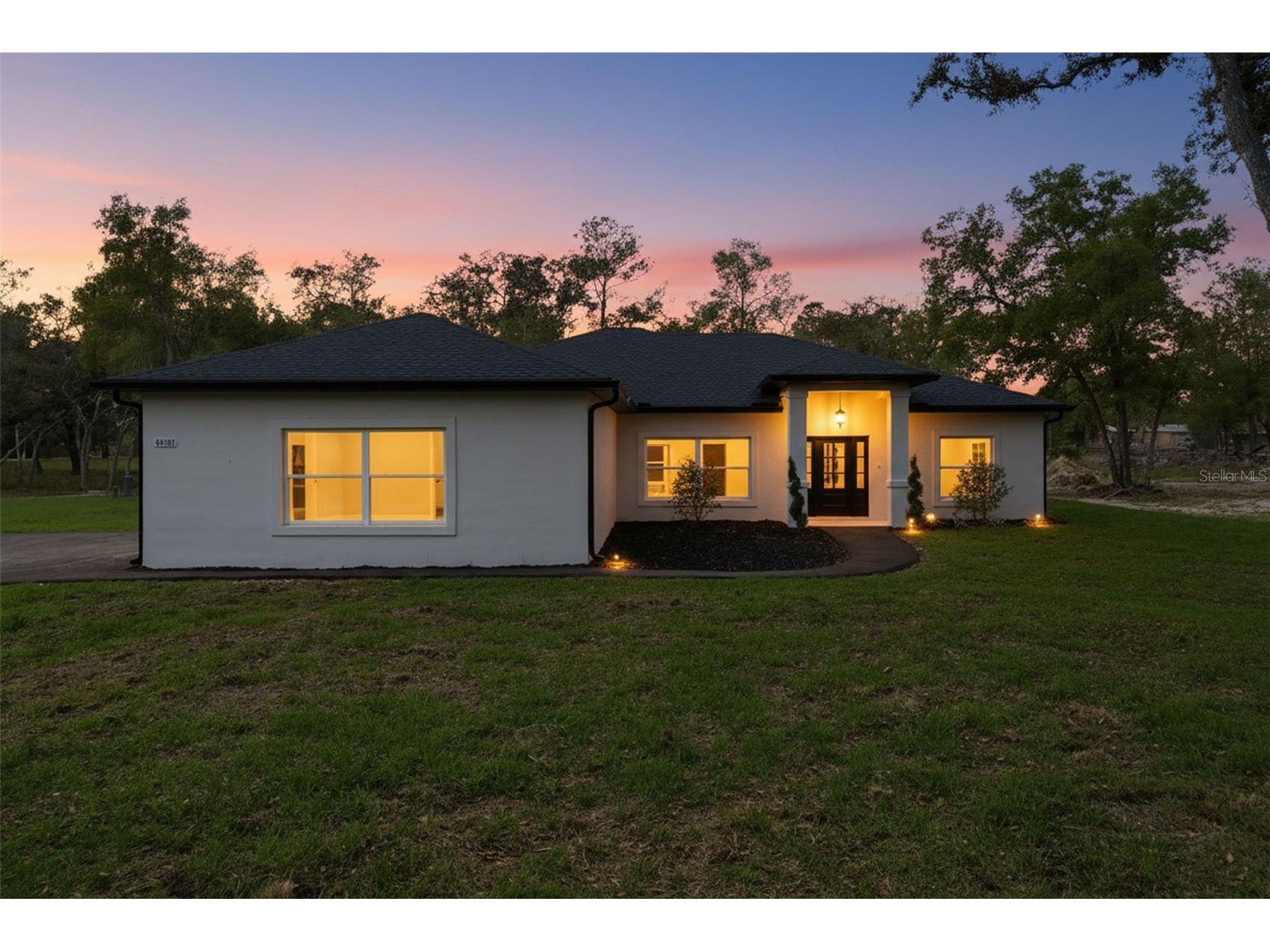 34121 August Avenue Webster FL 33597 W7884432 image1