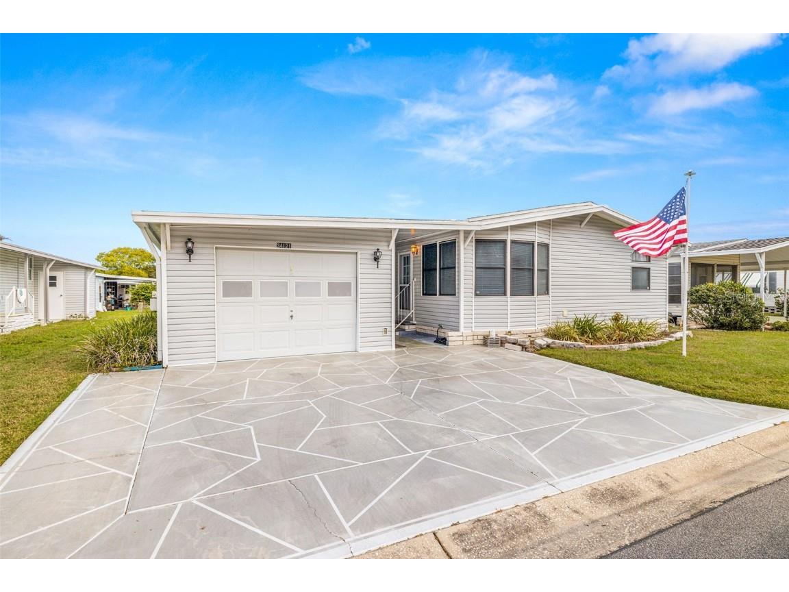 34121 Estates Lane Wesley Chapel FL 33543 U8234807 image1