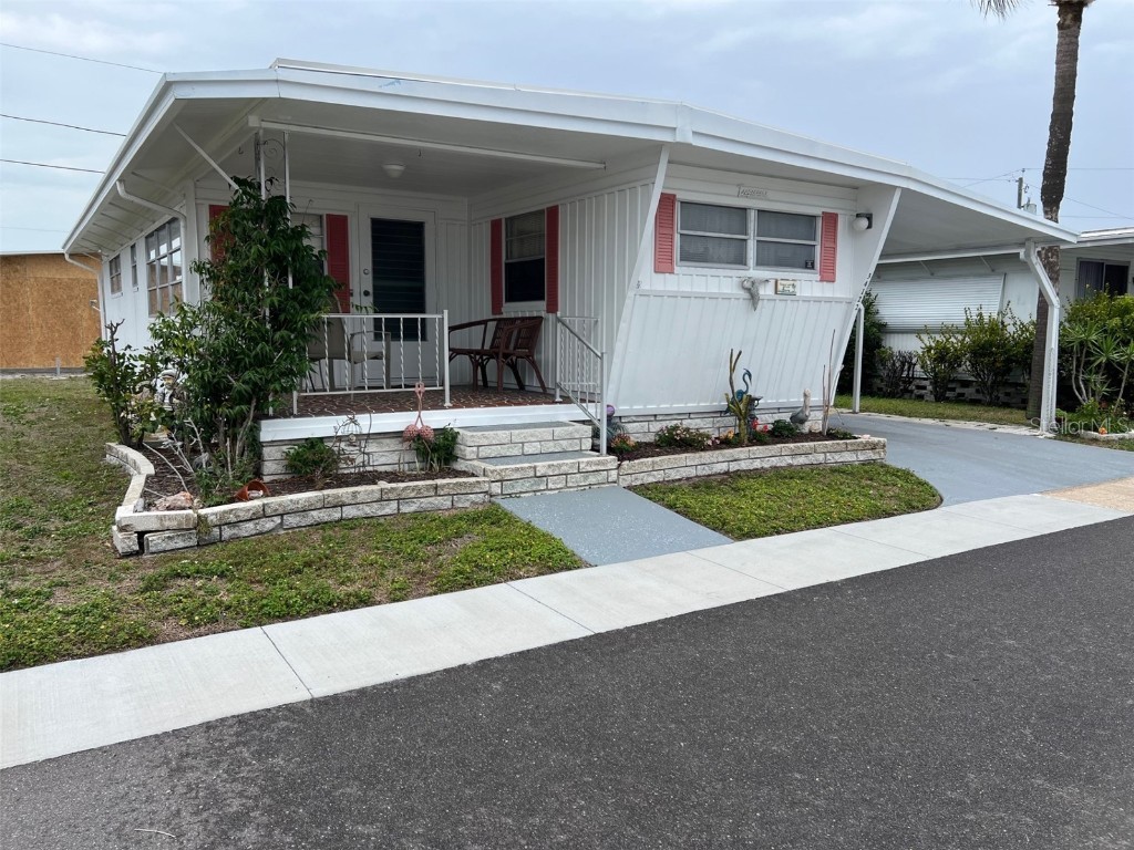 34122 Oak Drive N Pinellas Park FL 33781 U8227192 image1