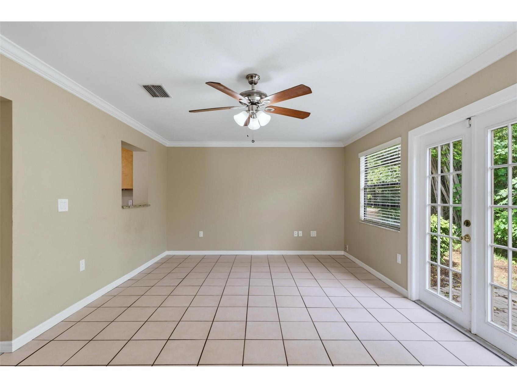 3413 51st Avenue Circle W #205 Bradenton FL 34210 A4686509 image10