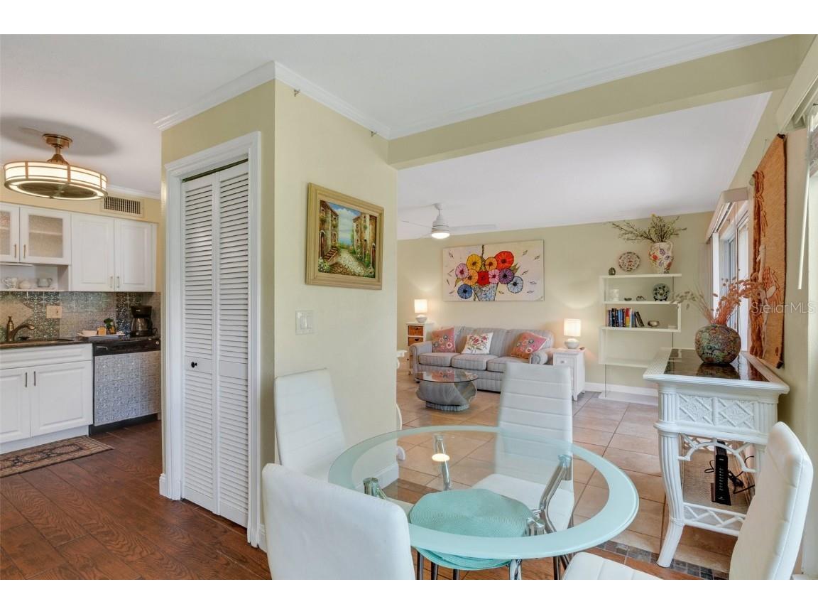 3413 Clark Rd #114 Sarasota FL 34231 A4664740 image10