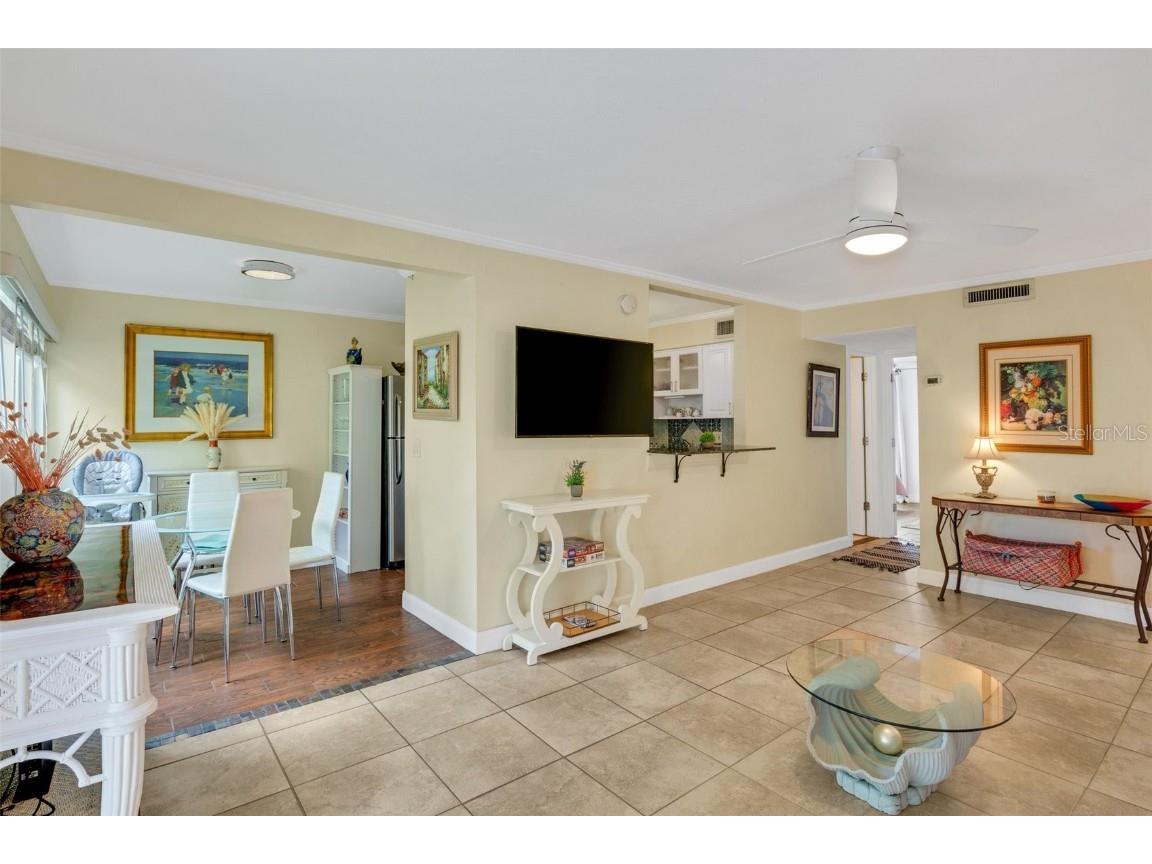 3413 Clark Rd #114 Sarasota FL 34231 A4664740 image5