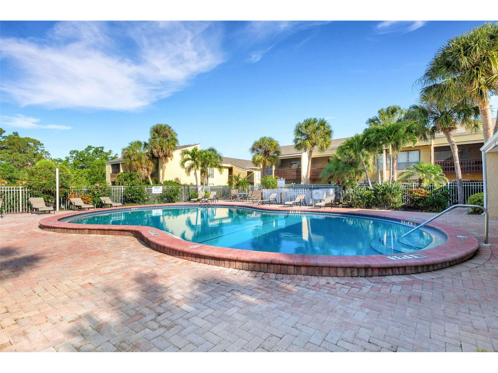 3413 Clark Rd #114 Sarasota FL 34231 A4683925 image2