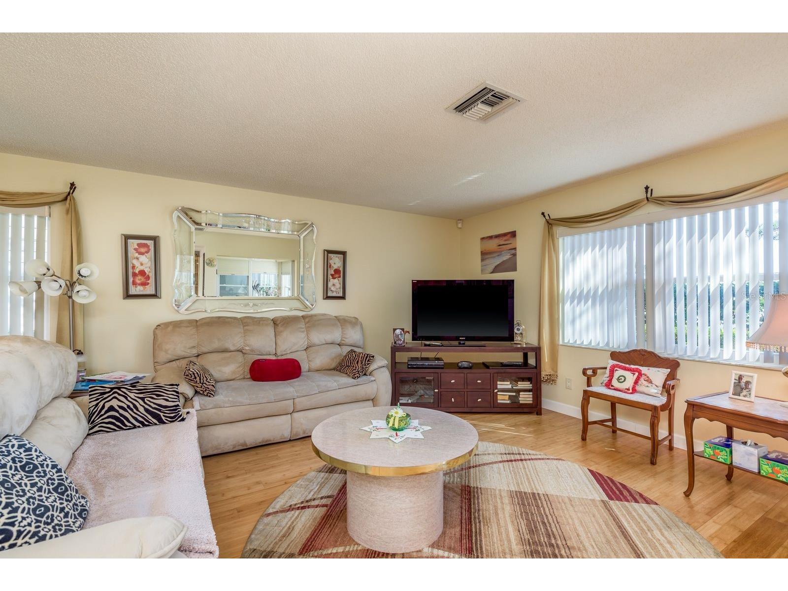 3413 Rochelle Court Clearwater FL 33761 TB8474877 image7