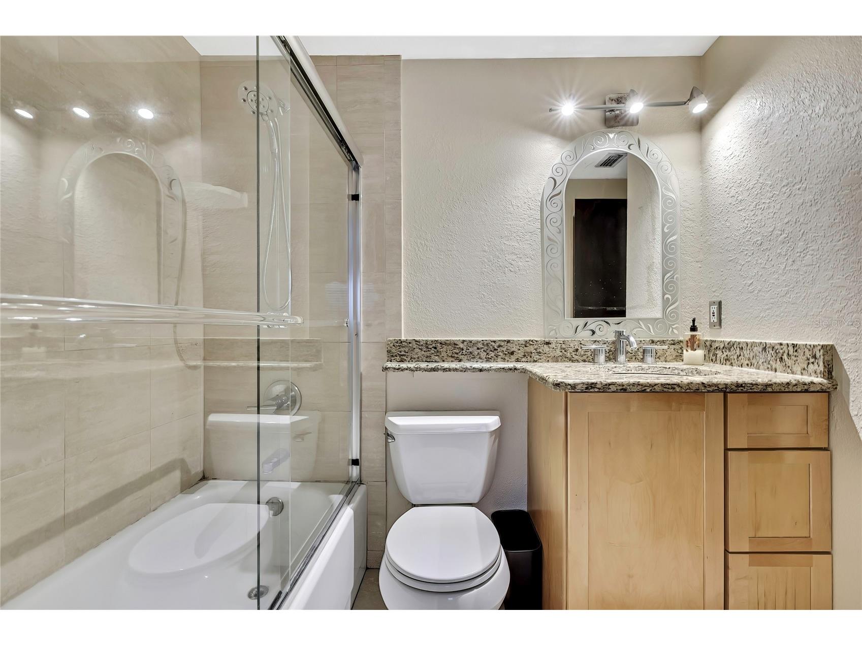 3414 Arbor Oaks Court Tampa FL 33614 TB8464847 image33