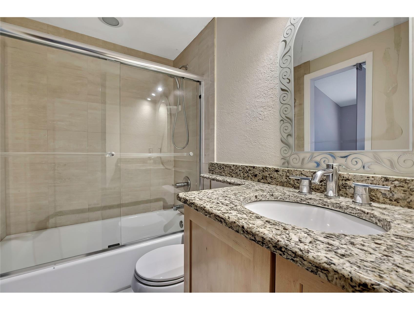 3414 Arbor Oaks Court Tampa FL 33614 TB8464847 image34