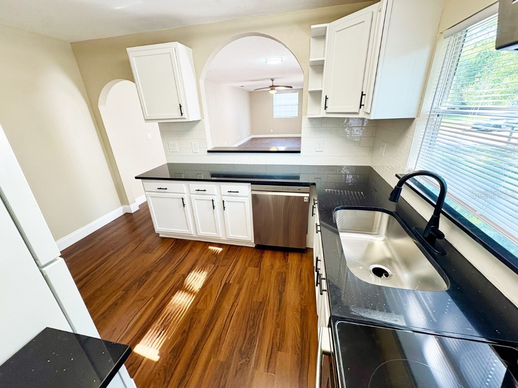 3414 E 21st Avenue Tampa FL 33605 TB8413082 image2