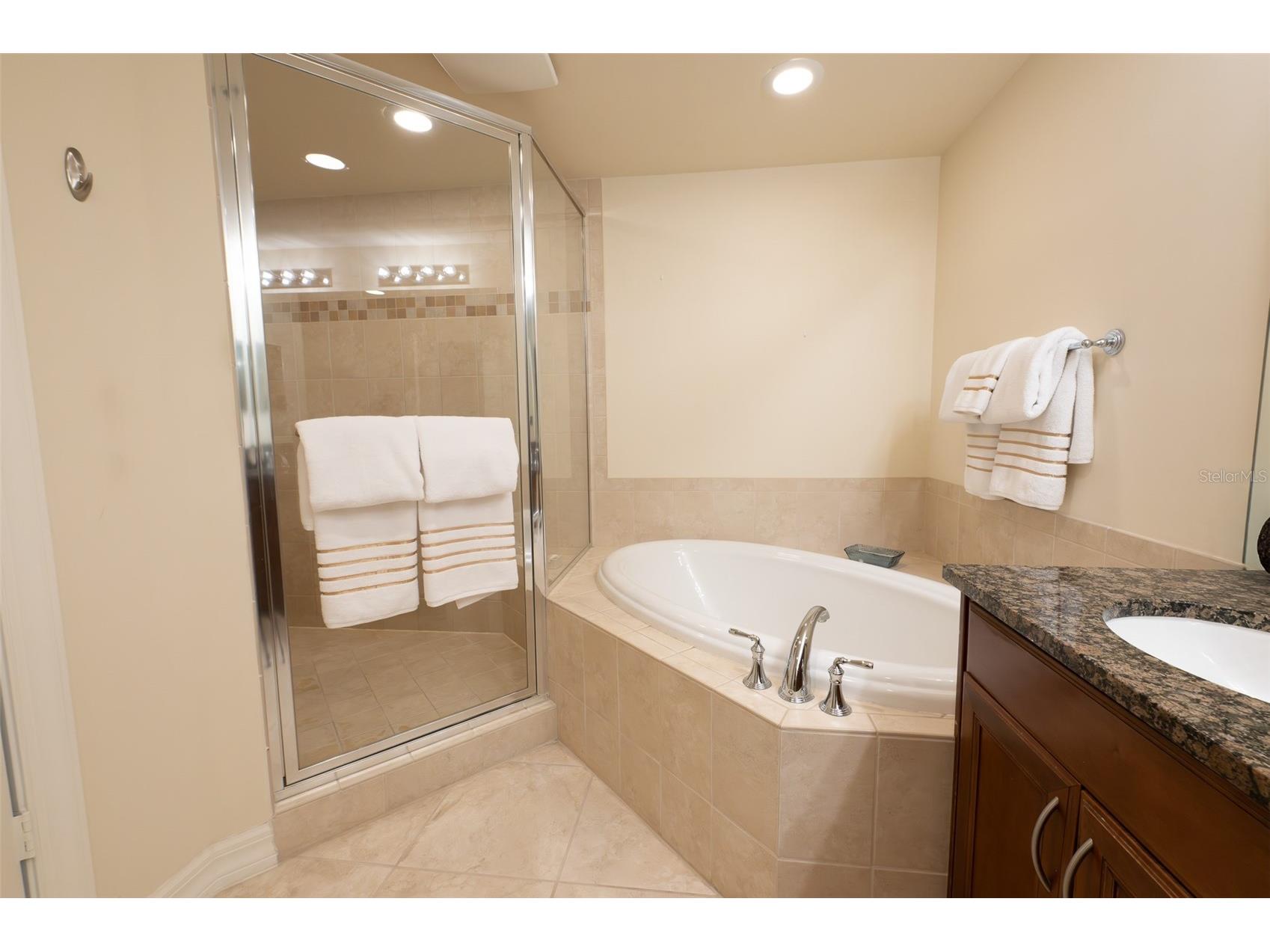 3414 Hancock Bridge Parkway #505 North Fort Myers FL 33903 C7522895 image9