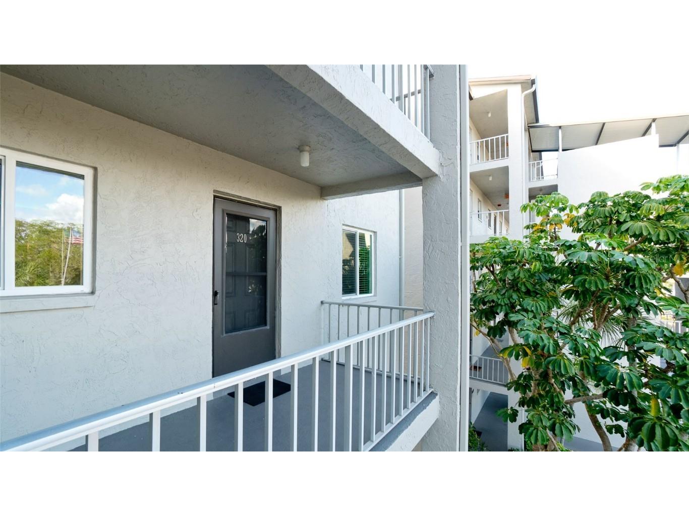 3414 Lake Bayshore Drive #320A Bradenton FL 34205 A4561014 image1