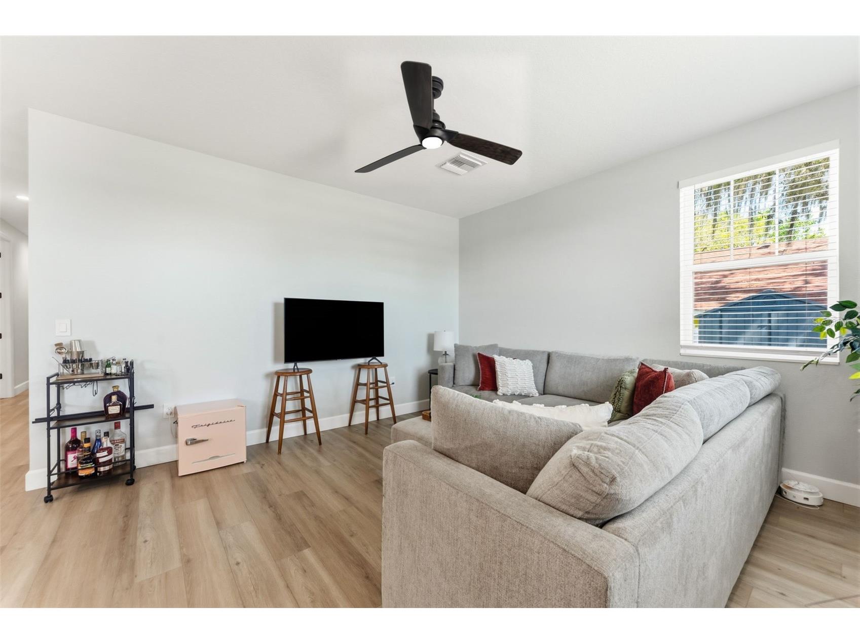3414 Riverview Drive Tampa FL 33604 TB8486059 image6