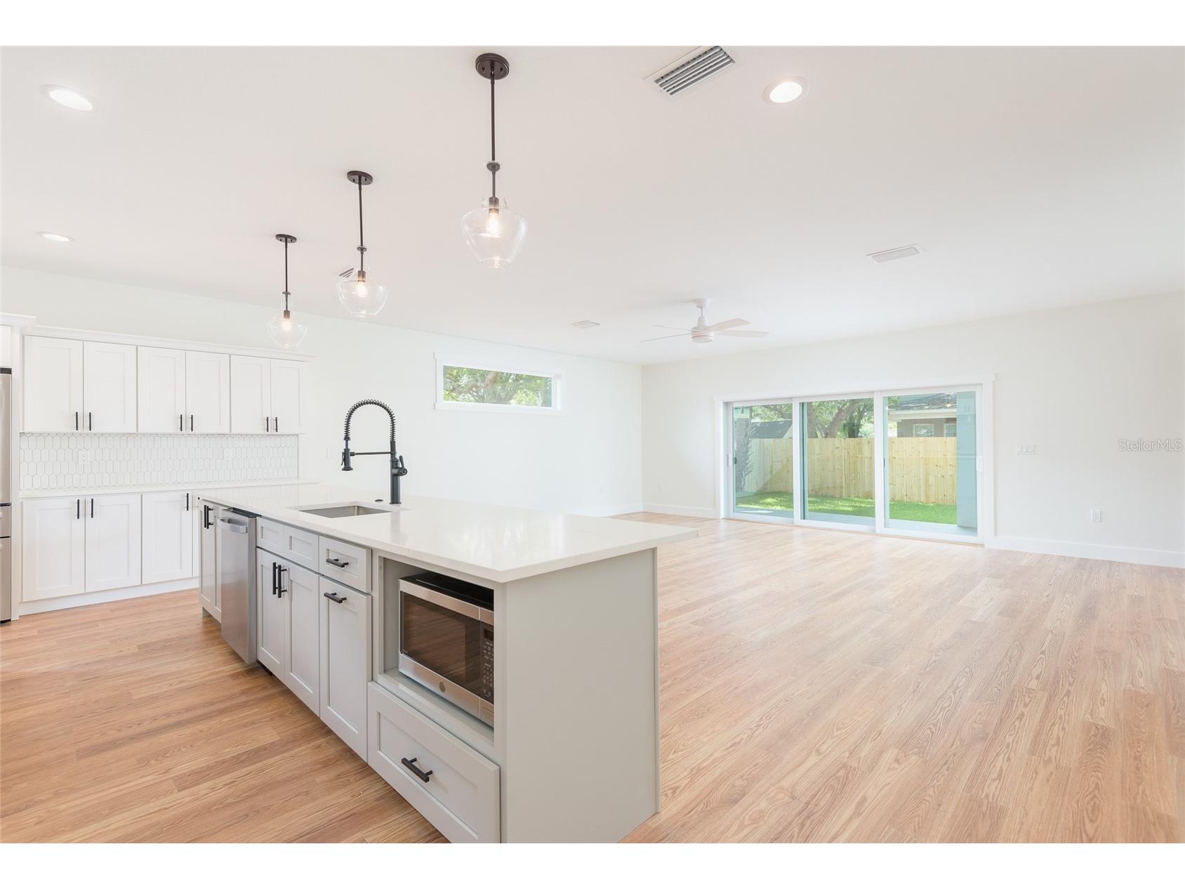 3414 W Cherokee Avenue Tampa FL 33611 TB8510541 image5