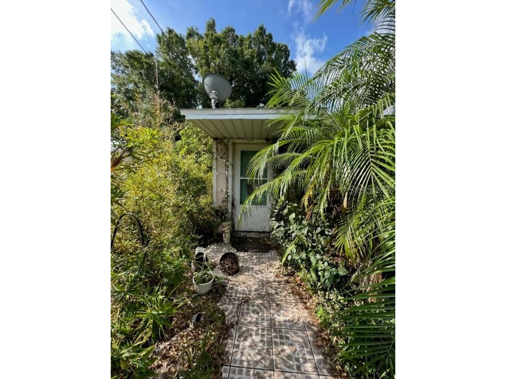 3414 W Nassau Street Tampa FL 33607 A4568270 image1