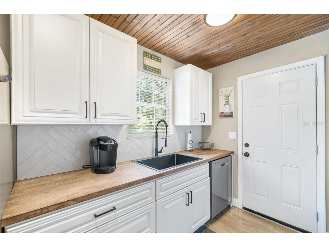 34147 Ringwalt Drive Dade City FL 33523 TB8400463 image12