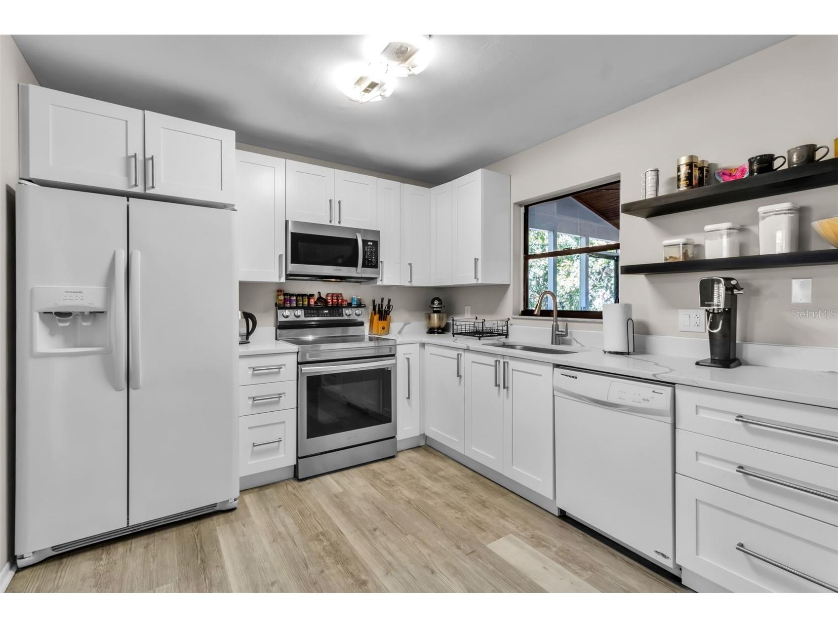 3415 51st Avenue Circle W #206 Bradenton FL 34210 A4686586 image13
