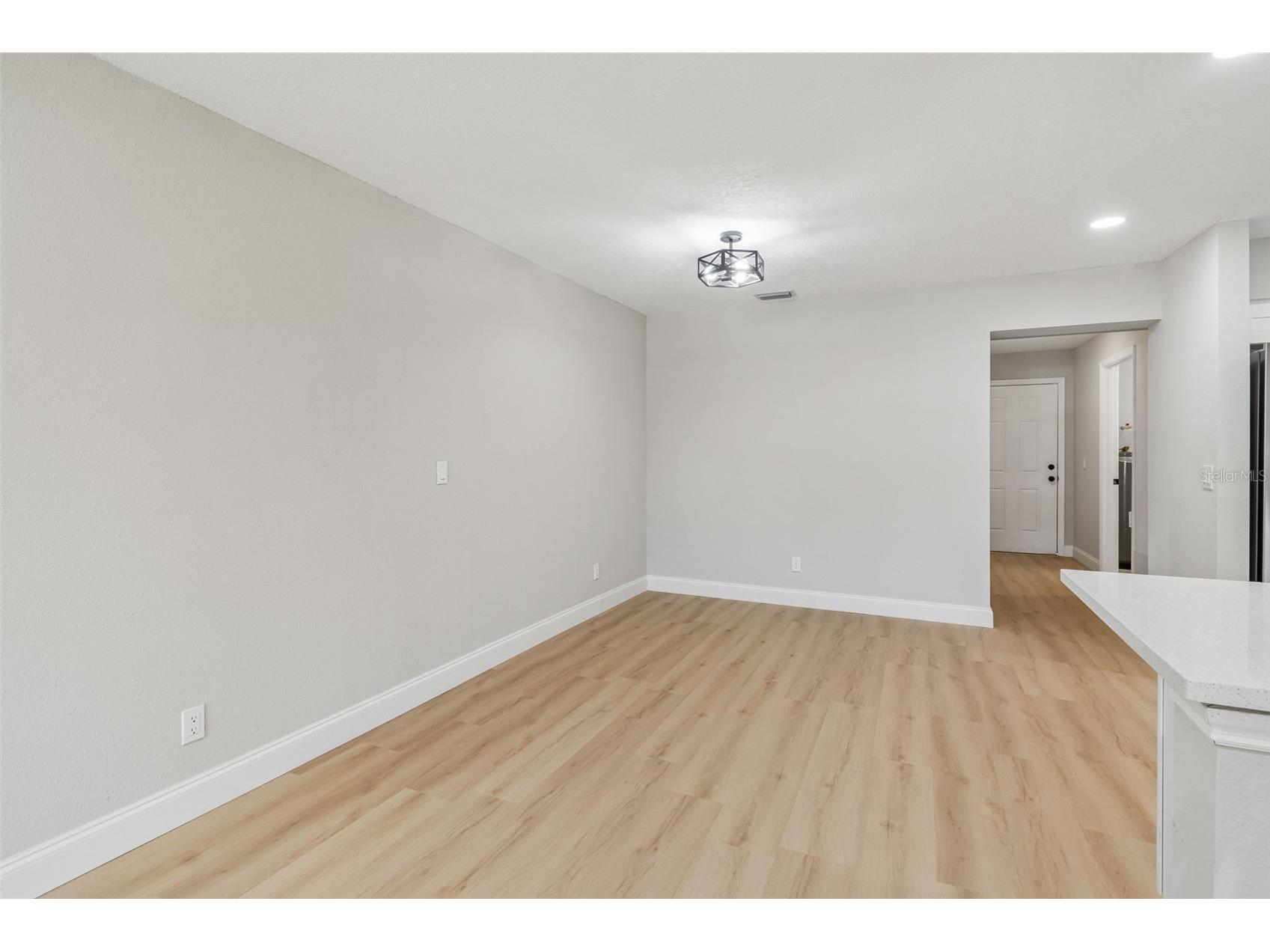 3415 E Knollwood Street Tampa FL 33610 TB8495993 image12