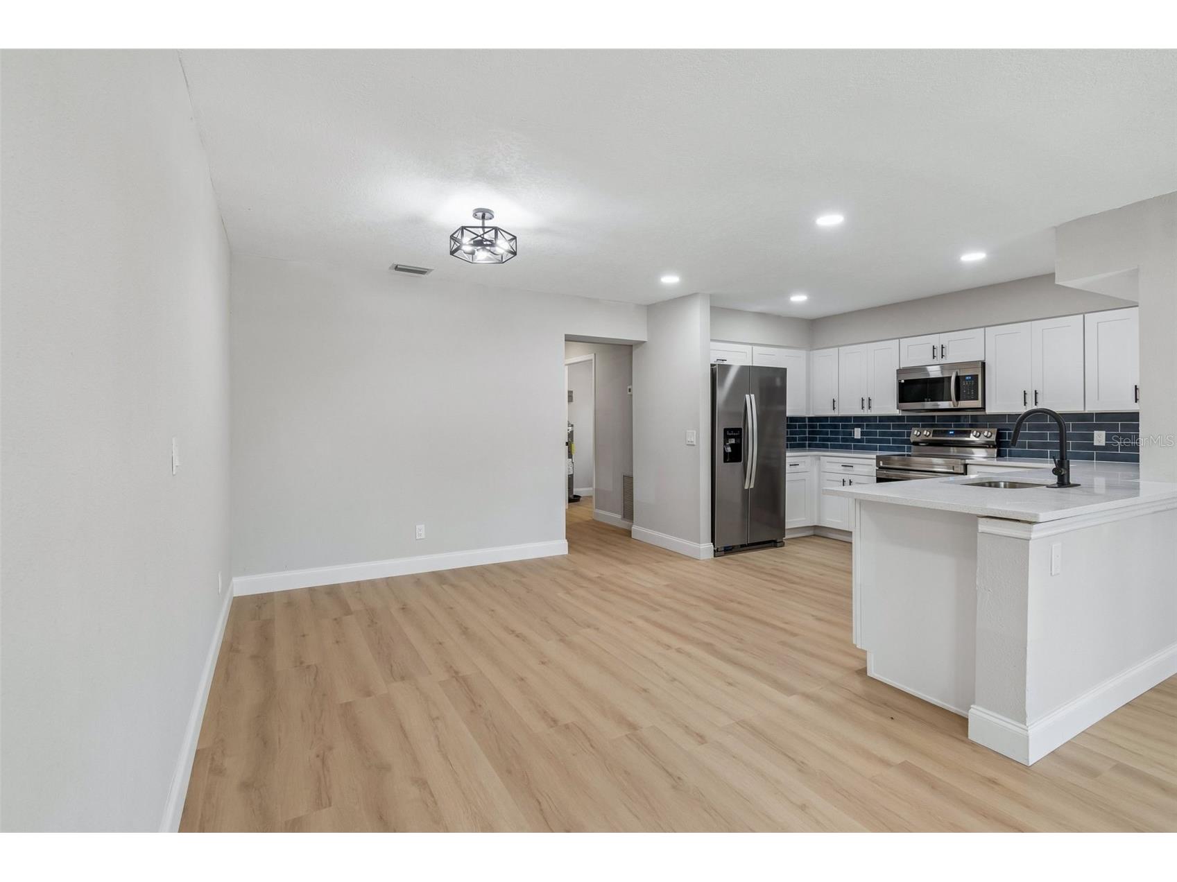 3415 E Knollwood Street Tampa FL 33610 TB8495993 image13