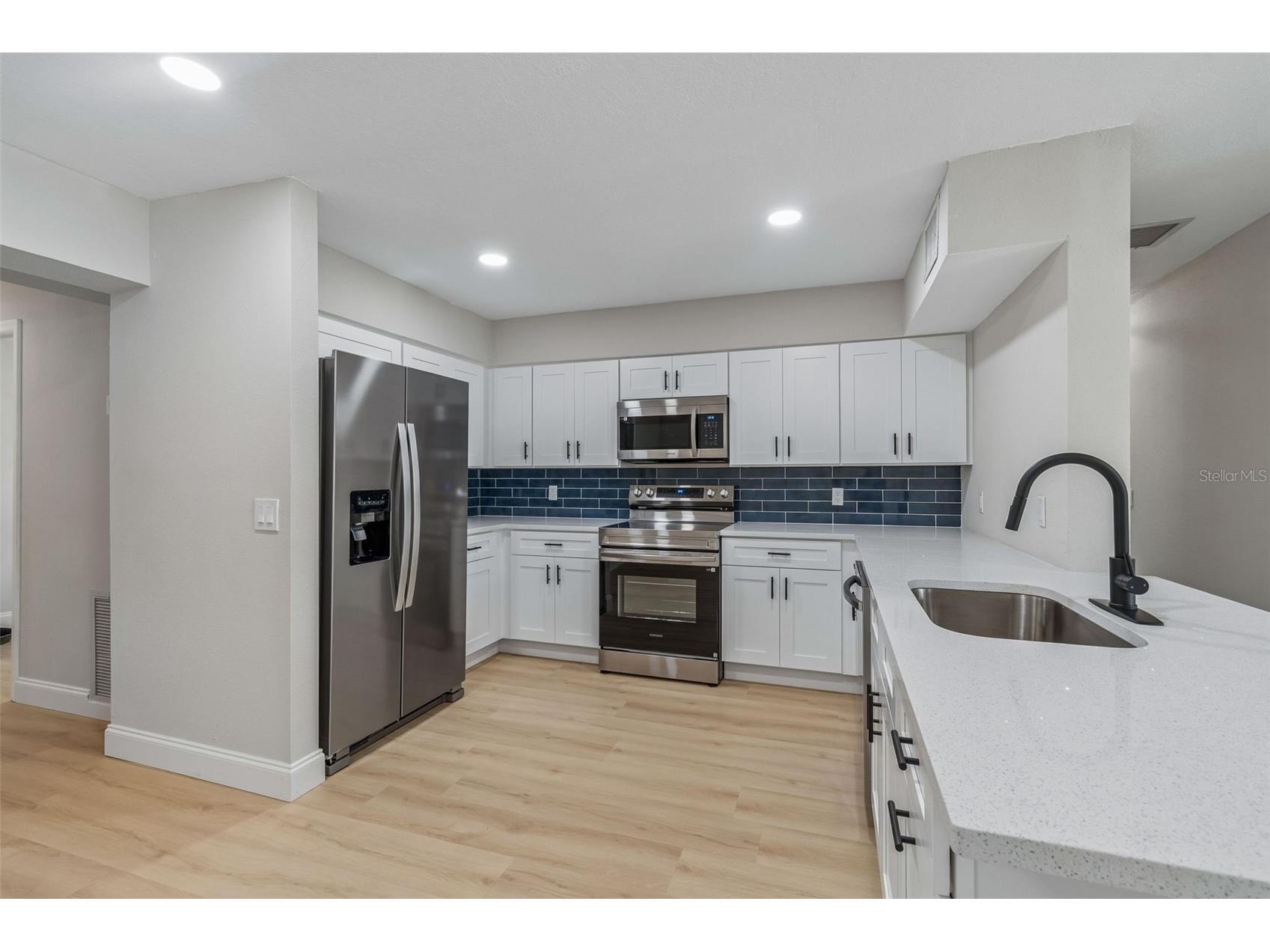 3415 E Knollwood Street Tampa FL 33610 TB8495993 image18