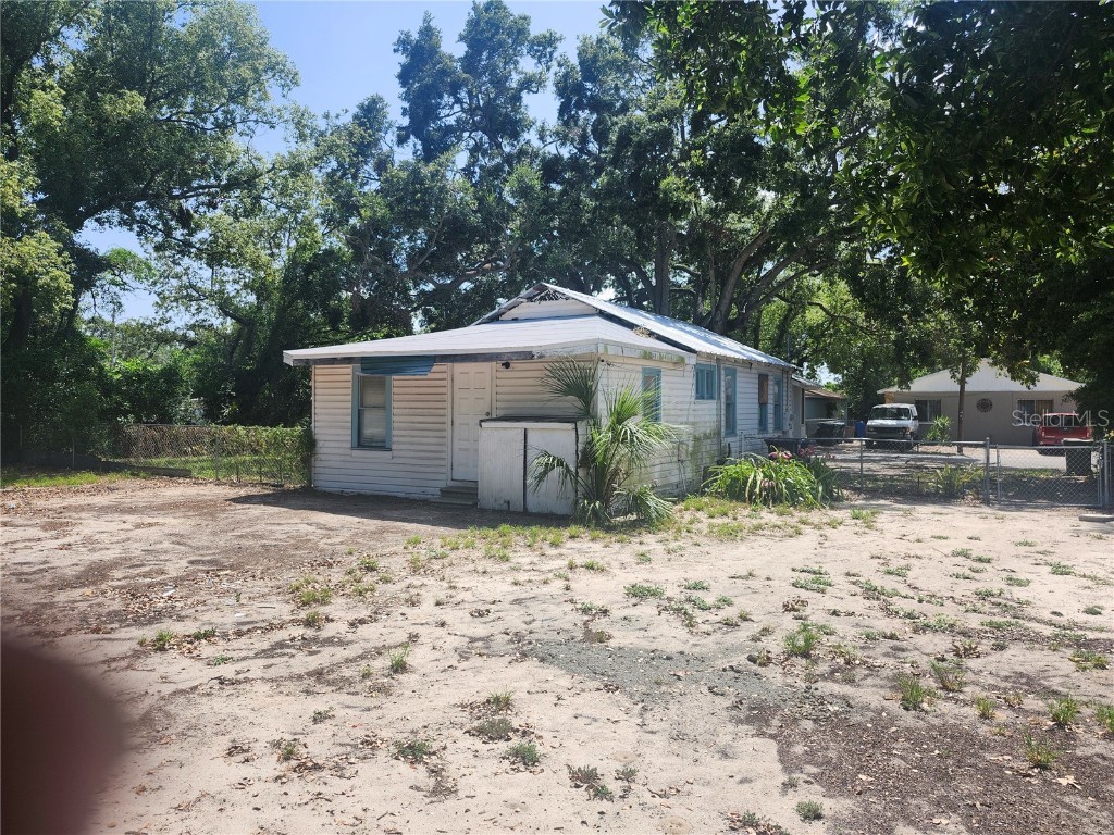 3415 N 51st Street Tampa FL 33619 W7876311 image11