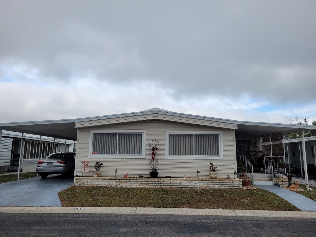 3415 Oakwood Boulevard S Sarasota FL 34237 A4523443 image1