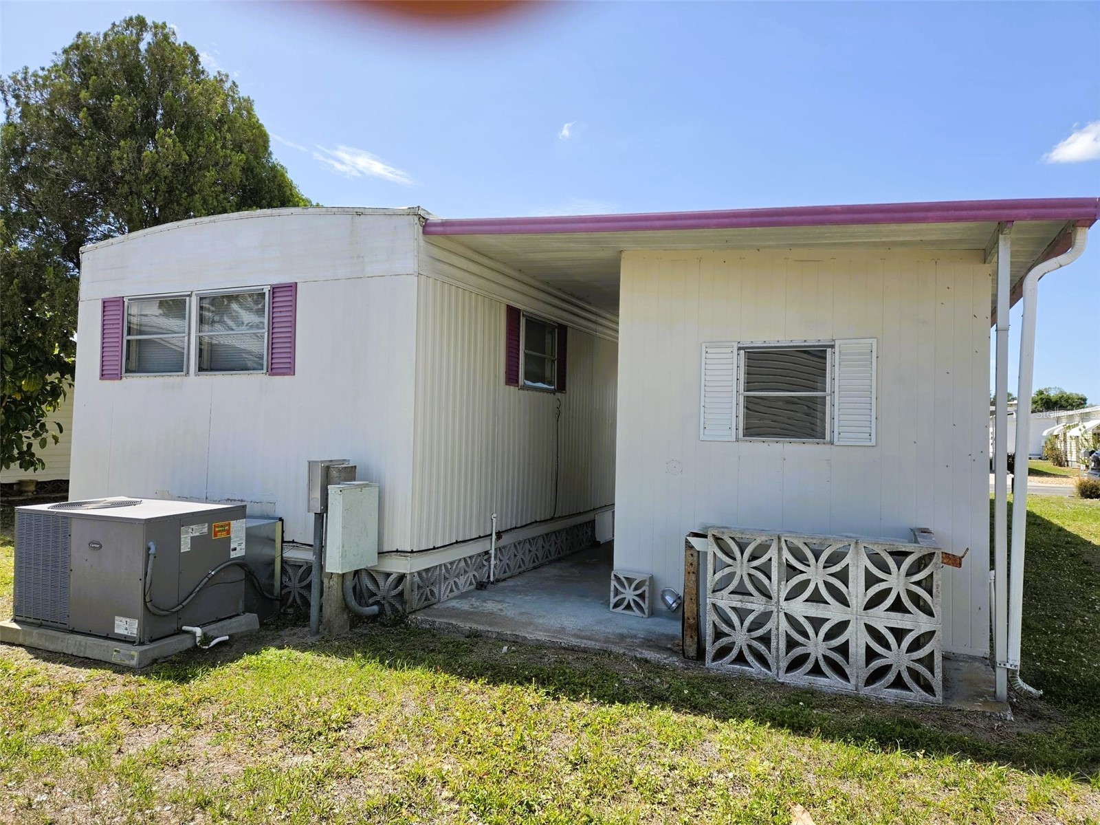 3415 Spanish Oak Terrace Sarasota FL 34237 A4690948 image4
