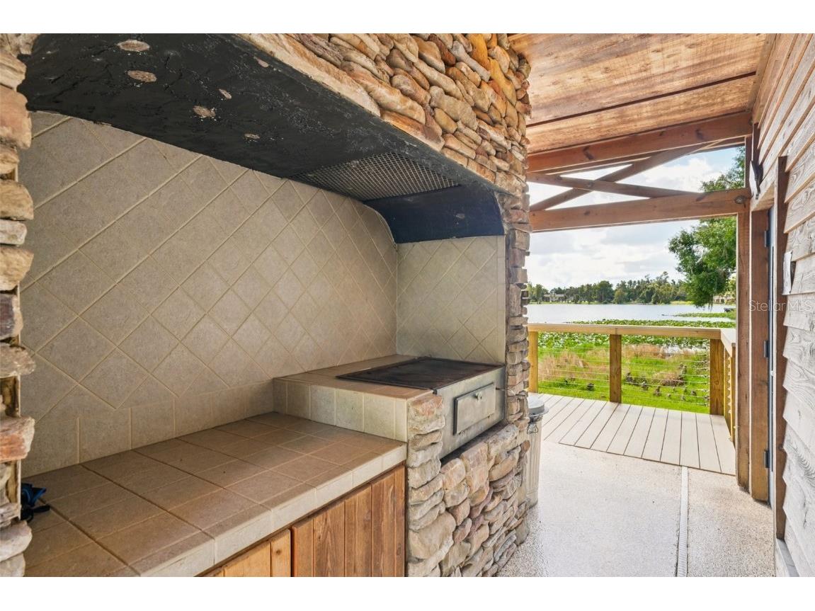 3416 Heards Ferry Drive Tampa FL 33618 TB8414643 image57