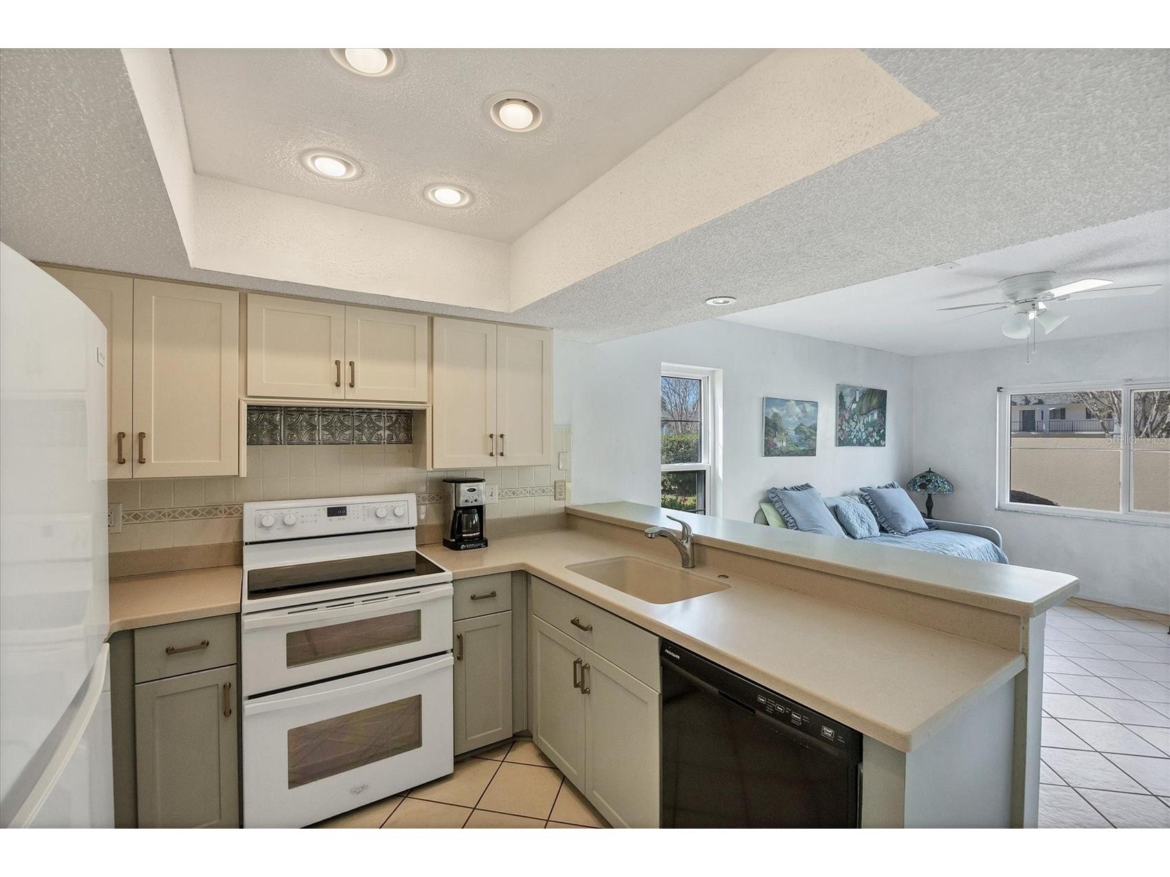 3416 Montilla Court #8405 Sarasota FL 34232 A4684174 image8