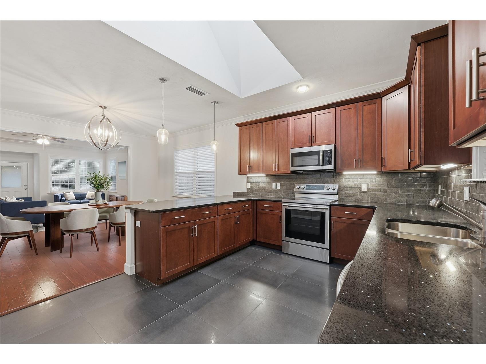 3416 NW 26th Street Gainesville FL 32605 GC536637 image13