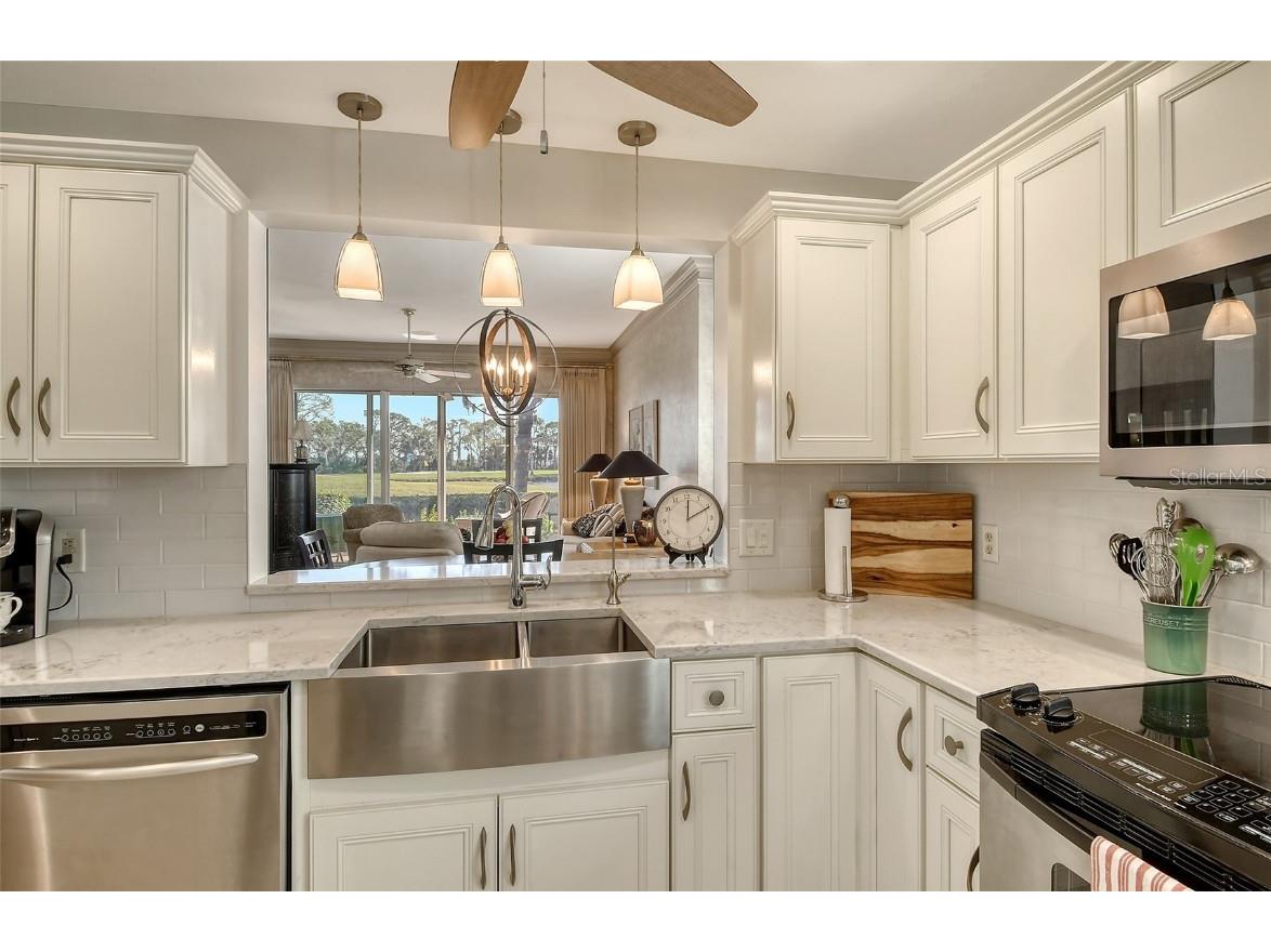 3416 W Chelmsford Court #2 Sarasota FL 34235 A4634668 image32