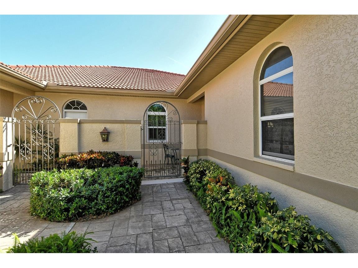 3416 W Chelmsford Court #2 Sarasota FL 34235 A4634668 image5