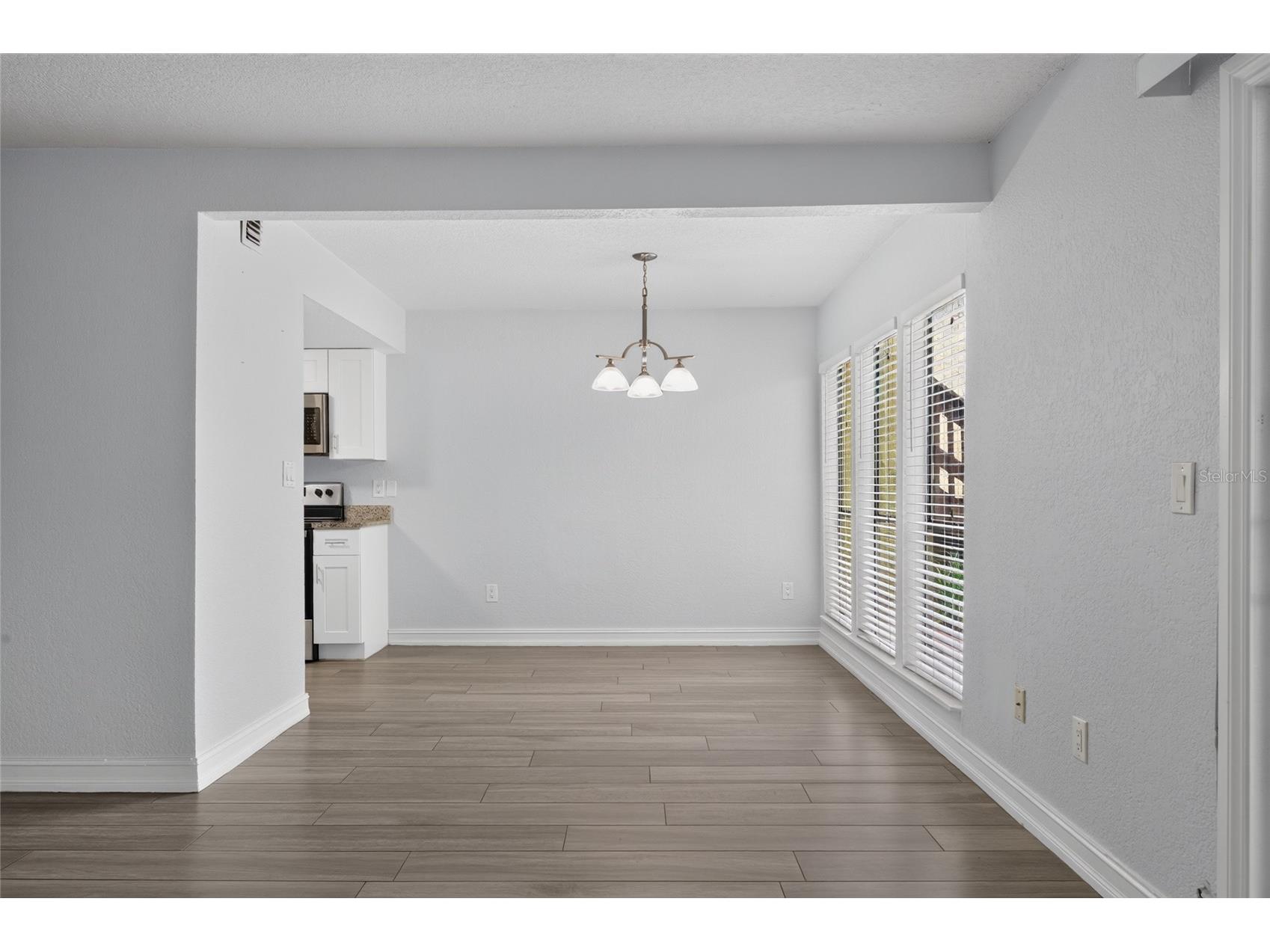 3417 Clark Road #117 Sarasota FL 34231 A4698715 image7