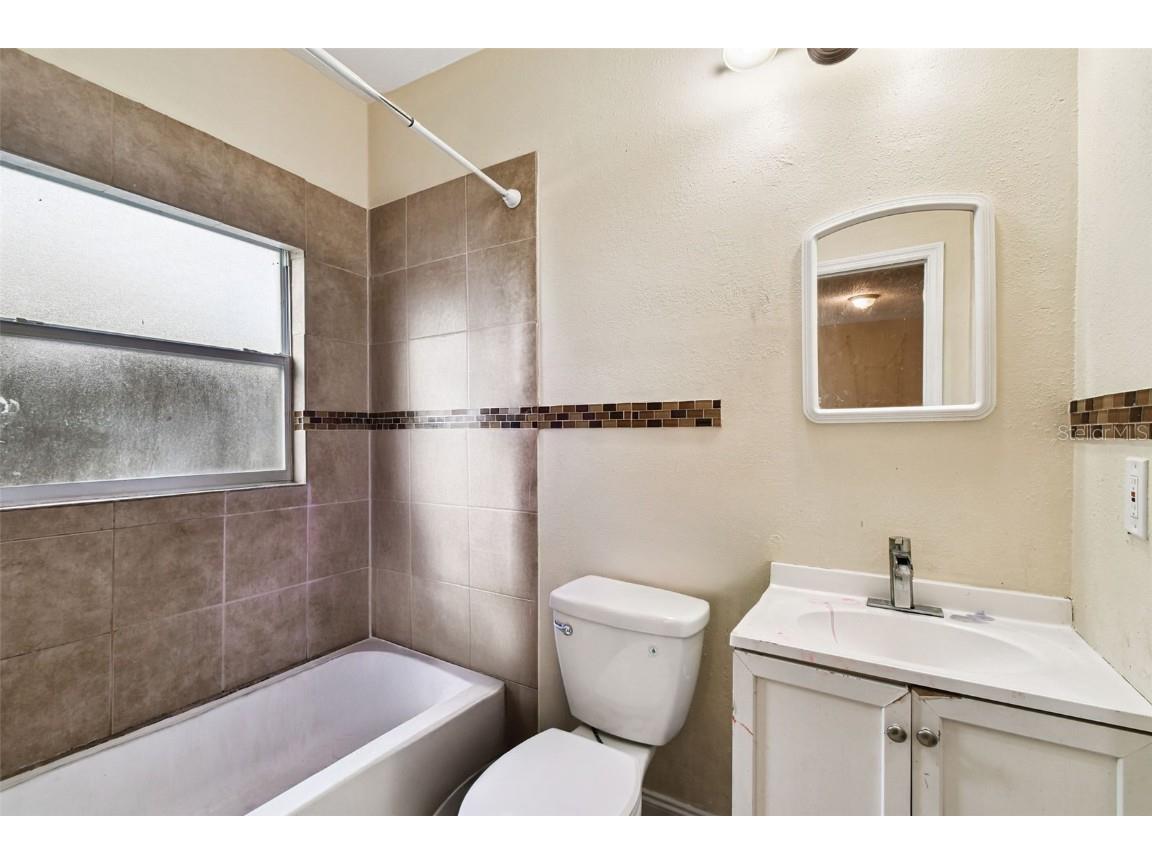 3417 E Lake Avenue Tampa FL 33610 TB8427415 image10