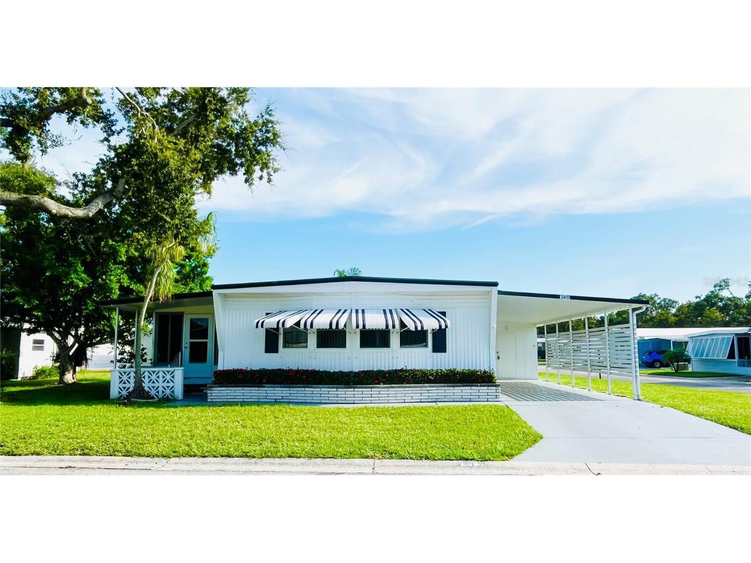 3417 Shingle Oak Terrace Sarasota FL 34237 A4659145 image1