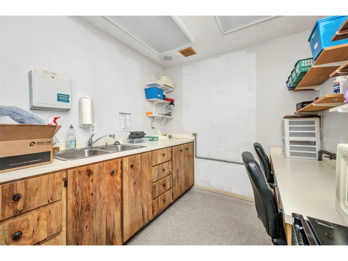 3417 Tamiami Trail #E Port Charlotte FL 33952 C7511995 image30